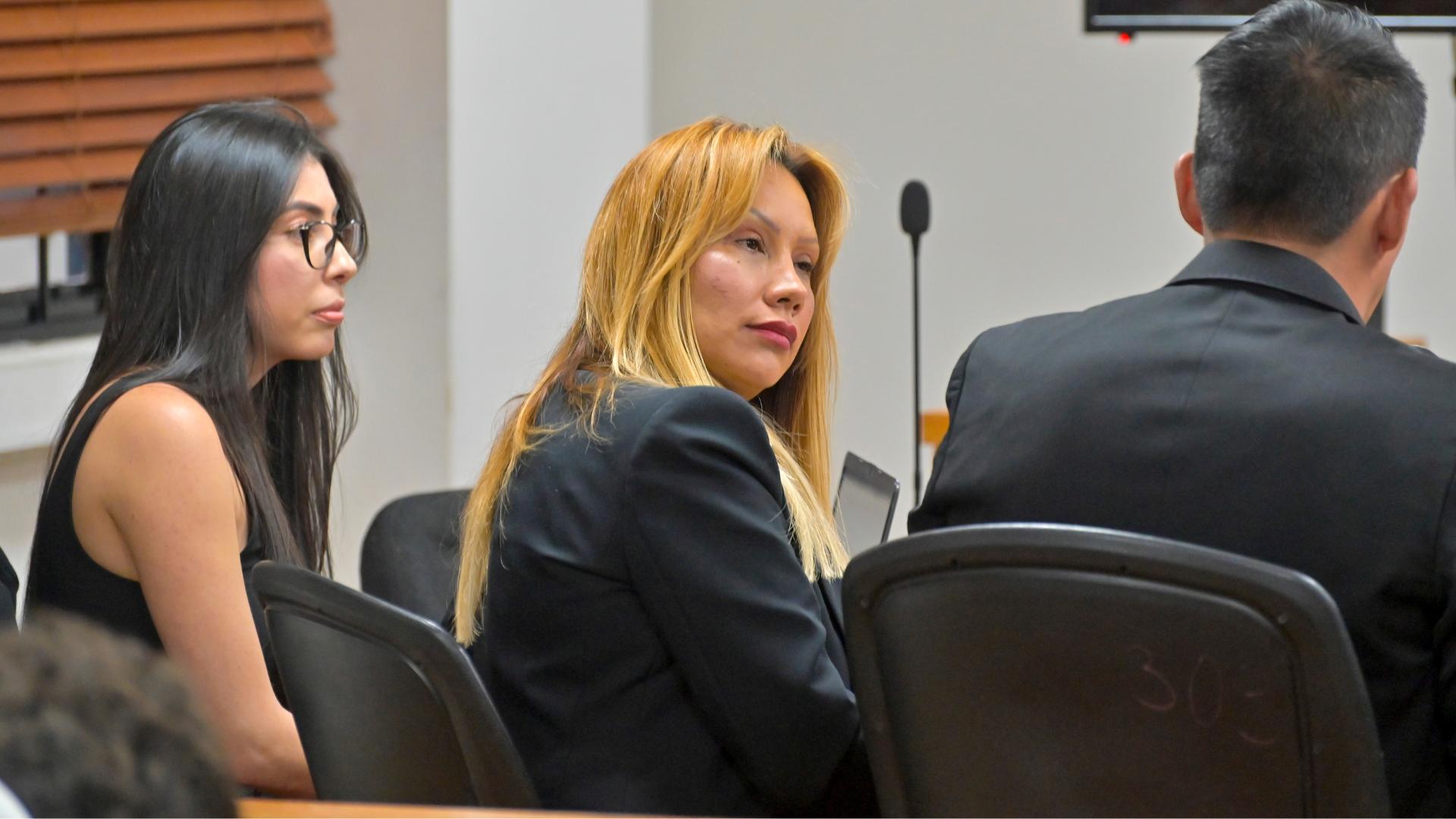 Sandra Ortiz en audiencia - Paloquemao Sandra Ortiz// UNGRD// Olmedo Lopez// Pañoquemao// Carrotanques// Sneyder Pinilla/// Corrupción// UNGRD// sobornos/ comisión// 3.000 millones de pesos/ senador// Iván Name// reformas// compra de congresistas// Revista Alternativa / Noticias Caracol / RCN / WRadio / Caracol Radio / Redmas / lafm / Revista Semana / Infobae