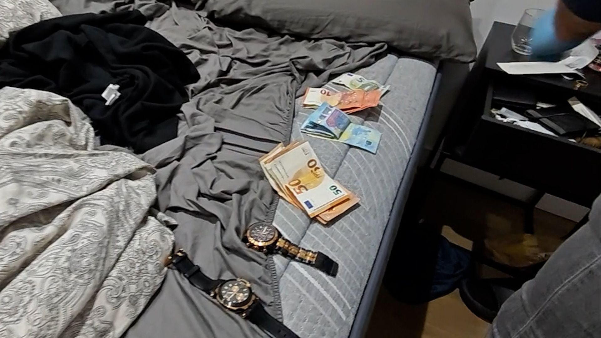 Red internacional// venta fraudulenta// mascotas// España// Colombia// euros// Revista Alternativa// Noticias Caracol// Noticias RCN// RCN Radio// La FM// Blu Radio// W Radio// Caracol Radio// Red Más Noticias// Revista Semana// Infobae// La Silla Vacía// La Razón// Las 2 Orillas//