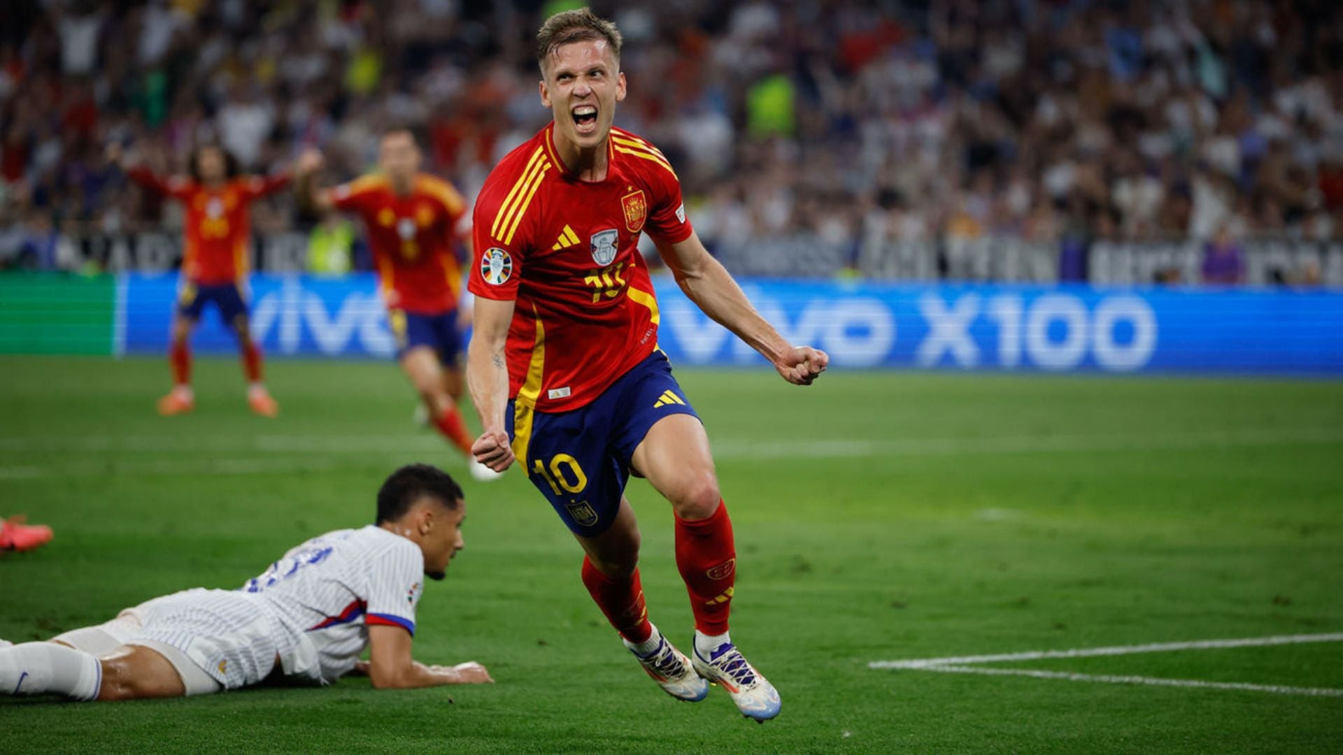Dani Olmo Dani Olmo// Barcelona FC// fichaje// inscripcción// fútbol// España// Revista Alternativa// Noticias Caracol// Noticias RCN// RCN Radio// La FM// Blu Radio// W Radio// Caracol Radio// Red Más Noticias// Revista Semana// Infobae// La Silla Vacía// La Razón// Las 2 Orillas//