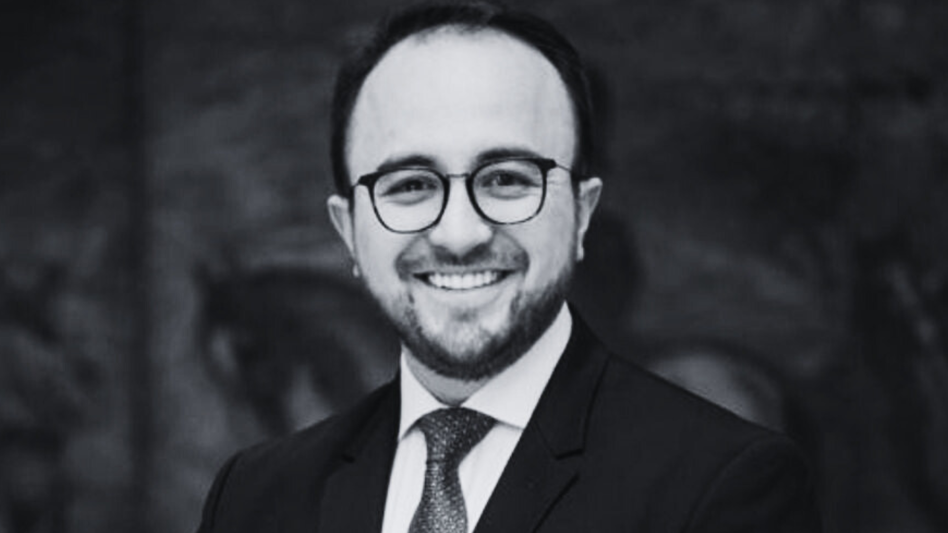 César Álvarez//Revista Alternativa//Opinion