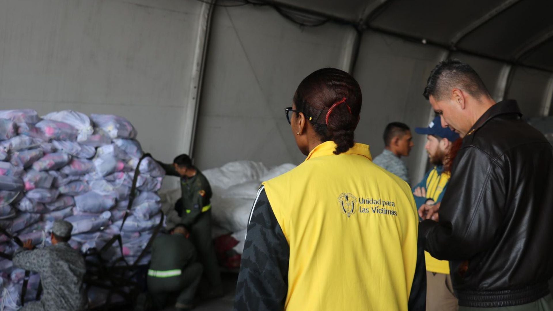 Fuerza Aeroespacial entrega ayudas humanitarias en Cucuta 4