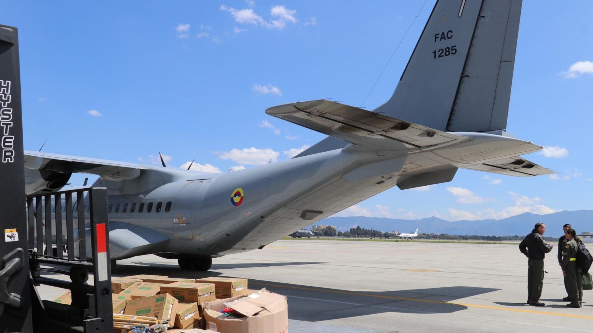 Fuerza Aeroespacial entrega ayudas humanitarias en Cucuta 5