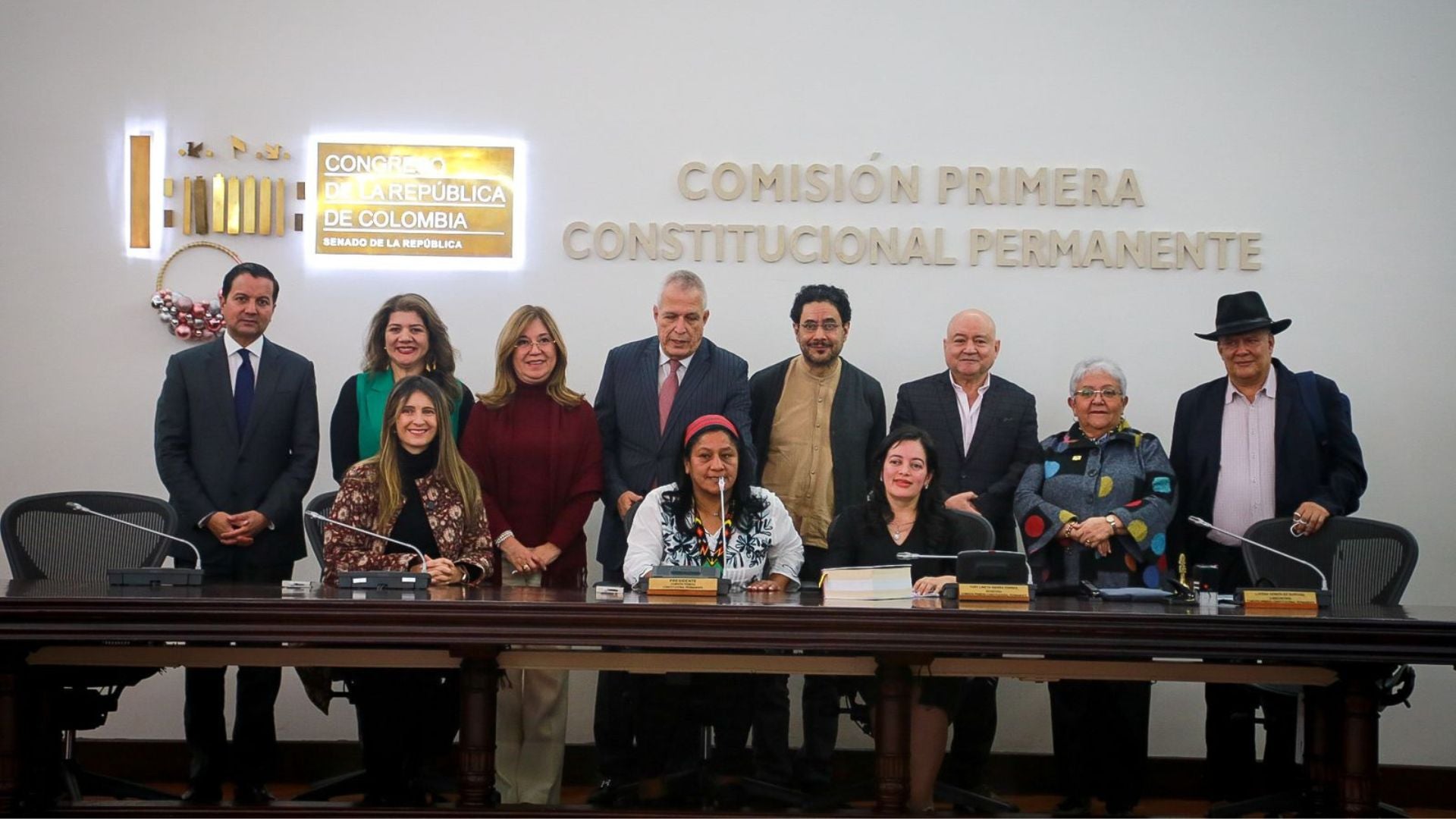 Integrantes de la Comisión de Paz del Senado Comisión de Paz del Senado// Alcalde de Cúcuta// Jorge Acevedo// Revista Alternativa// Noticias Caracol// Noticias RCN// RCN Radio// La FM// Blu Radio// W Radio// Caracol Radio// Red Más Noticias// Revista Semana// Infobae// La Silla Vacía// La Razón// Las 2 Orillas/