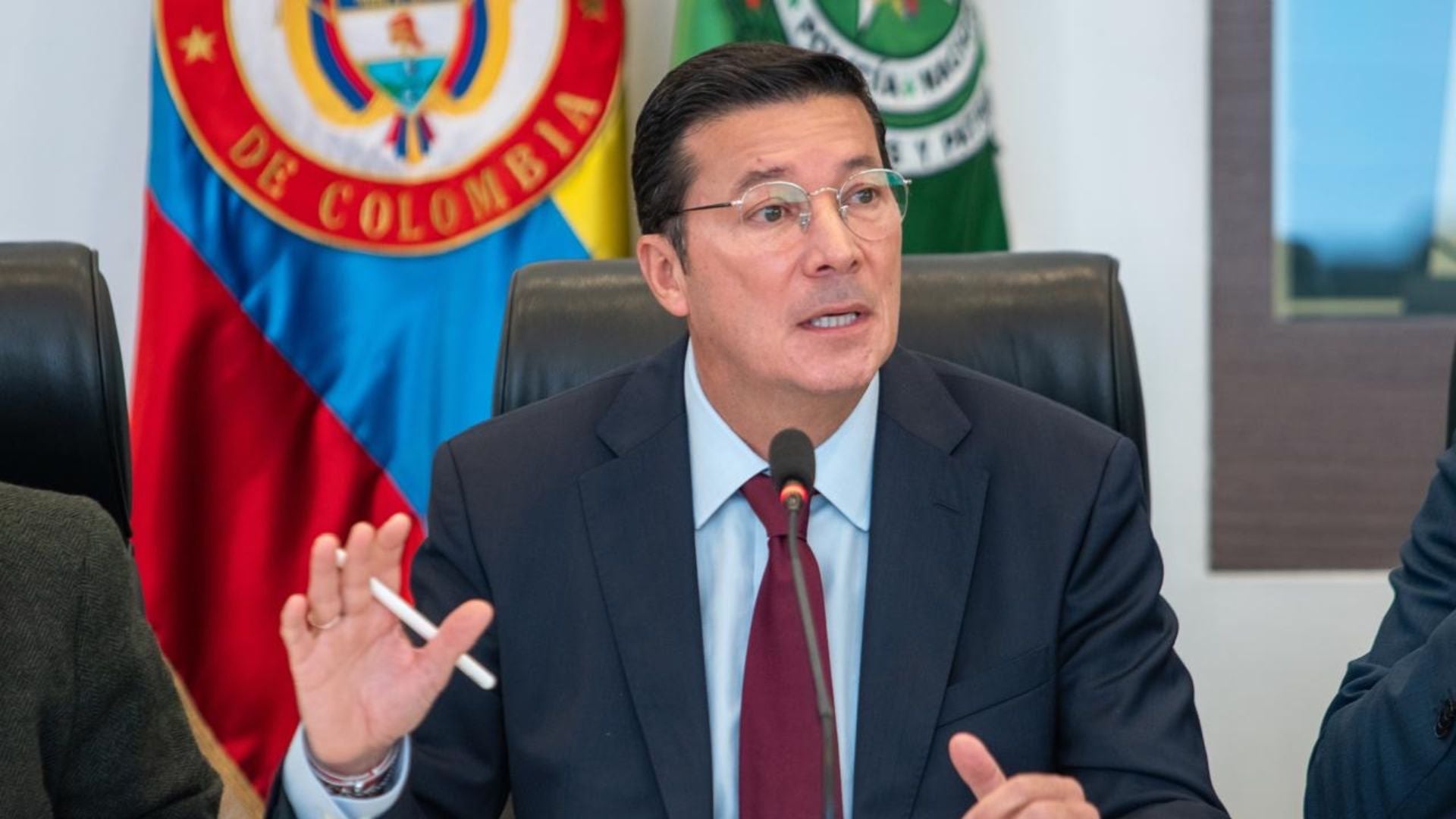 Registrador nacional// Hernán Penagos// Revista Alternativa// Noticias Caracol// Noticias RCN// RCN Radio// La FM// Blu Radio// W Radio// Caracol Radio// Red Más Noticias// Revista Semana// Infobae// La Silla Vacía// La Razón// Las 2 Orillas//