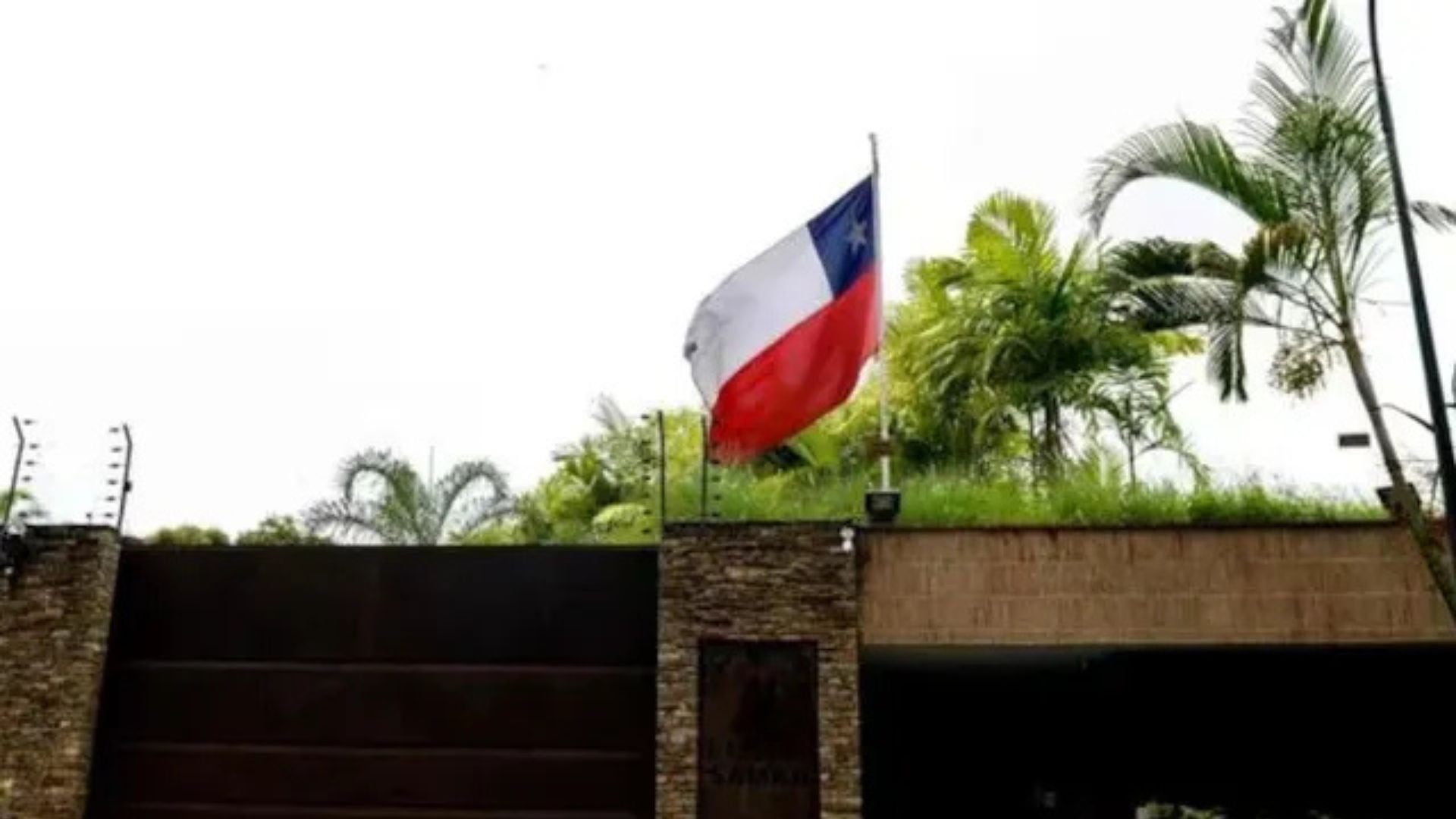 Embajada de Chile en Caracas, Venezuela Embajada de Chile en Caracas// Revista Alternativa// Noticias Caracol// Noticias RCN// RCN Radio// La FM// Blu Radio// W Radio// Caracol Radio// Red Más Noticias// Revista Semana// Infobae// La Silla Vacía// La República// La Razón// Las 2 Orillas// Valora Analitik//