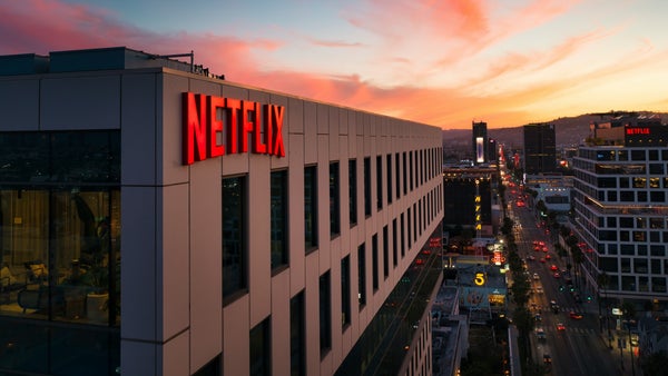 Netflix pierde 200.000 suscriptores y se desploma en la bolsa