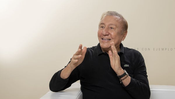 Hernández acusa a Petro de «burlarse y traicionar» a sus votantes con la subida de la gasolina