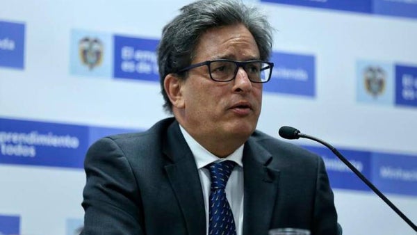 El respaldo que recibió el exministro Alberto Carrasquilla tras su salida del Banco de la República