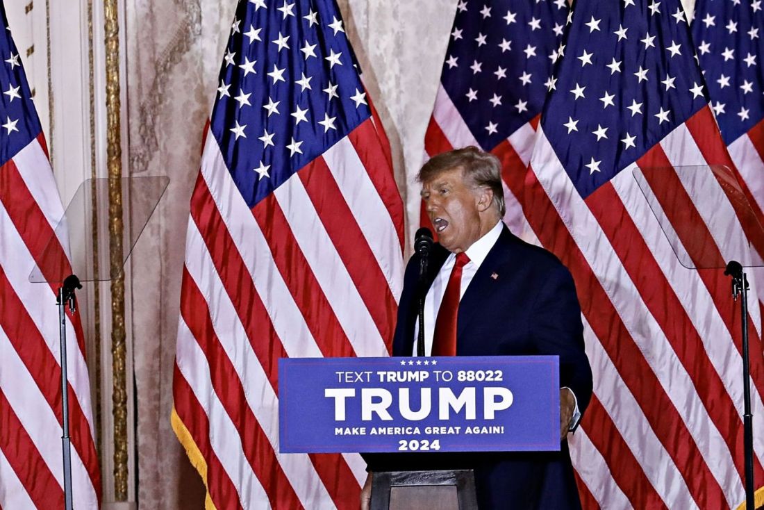 Former,Us,President,Donald,Trump,Arrives,To,Speak,With,Former