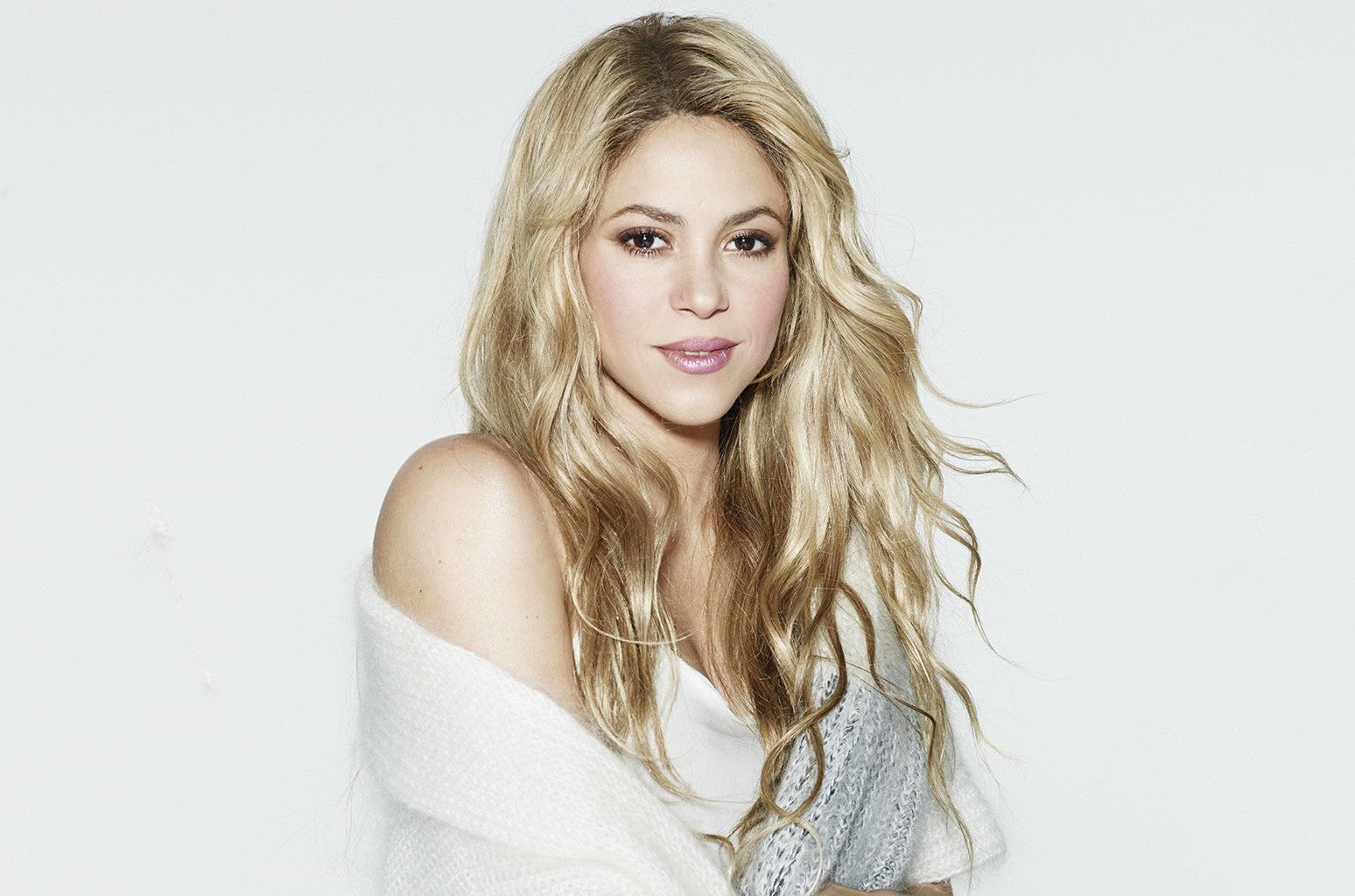 Shakira Poses For A Photo Session