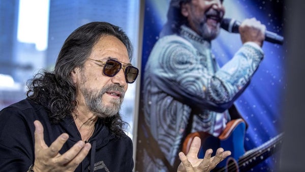 «El amor dura más que el sexo también en la música»: Marco Antonio Solís