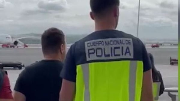 Desarticulan organización criminal que simulaba viajes turísticos desde Colombia para llevar migrantes a España